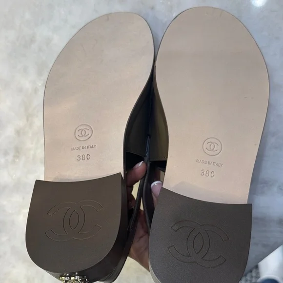 CHANEL Dark Brown Slingback Loafers - Picture 5 of 6